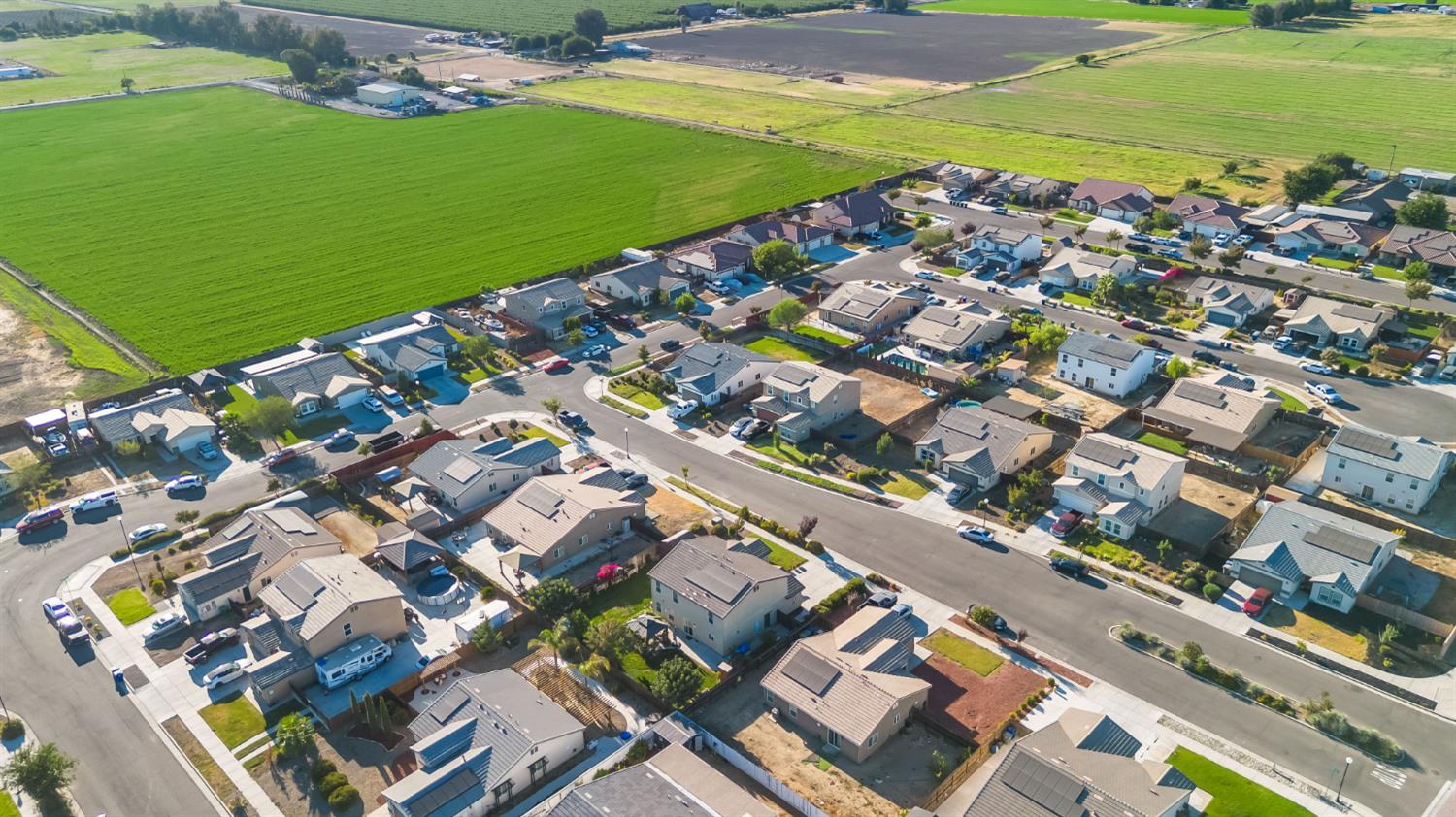 139 Sterling St, Los Banos, CA 93635