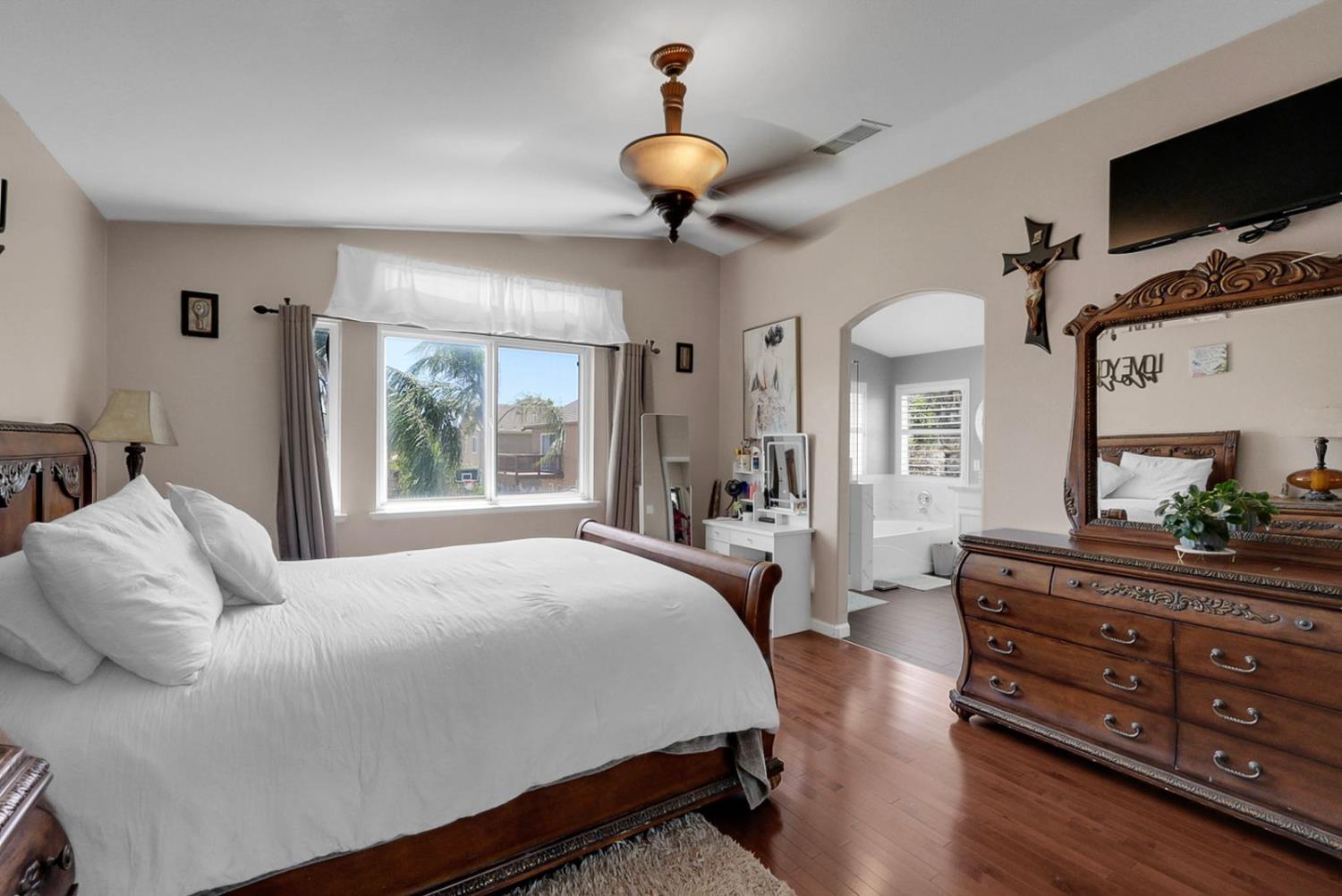 3786 7198 Waynesboro, Ceres, CA 95307