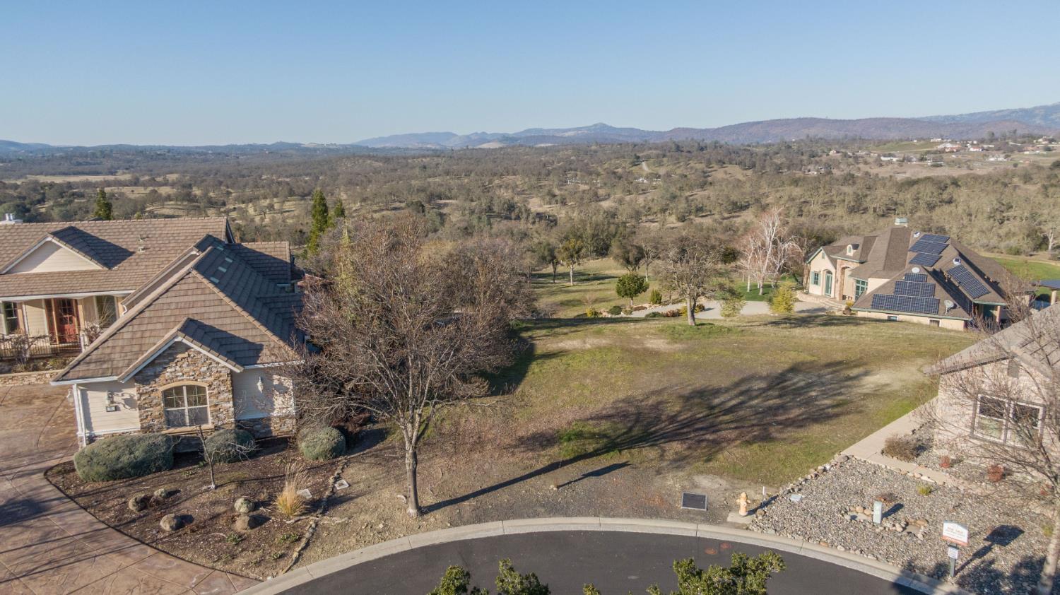 186 Leaf Crest Ct, Copperopolis, CA 95228