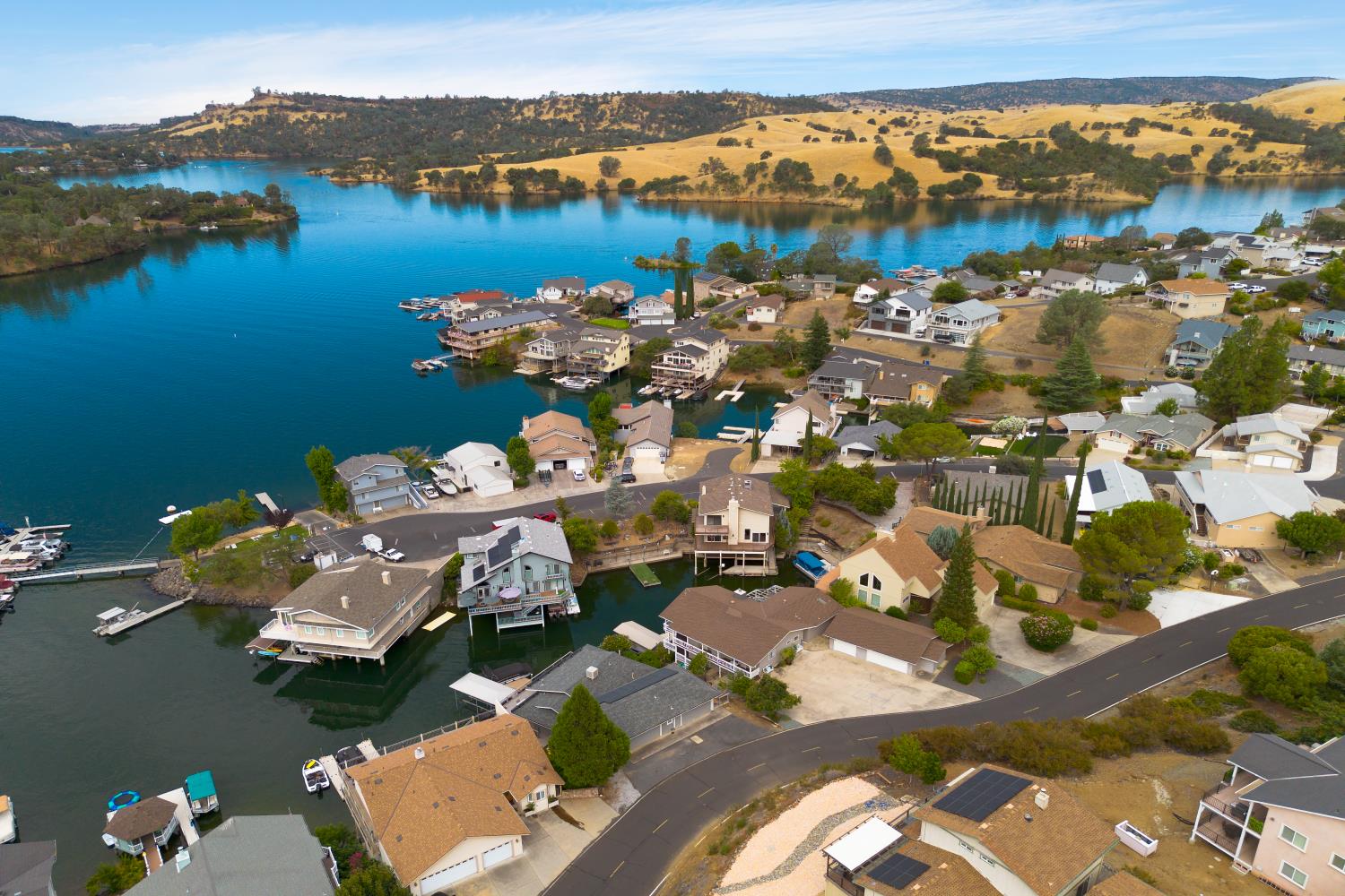762 Poker Flat Rd, Copperopolis, CA 95228