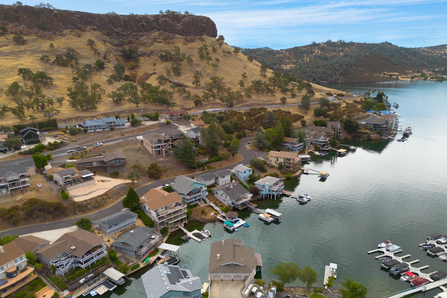 762 Poker Flat Rd, Copperopolis, CA 95228