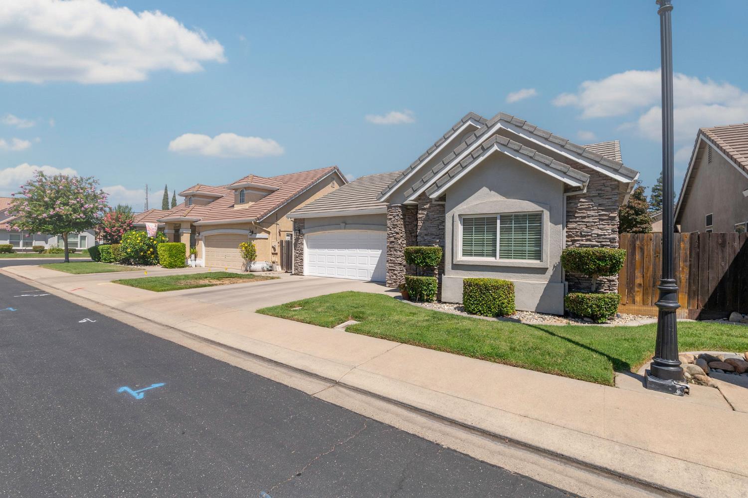 2204 Perth Dr, Modesto, CA 95355