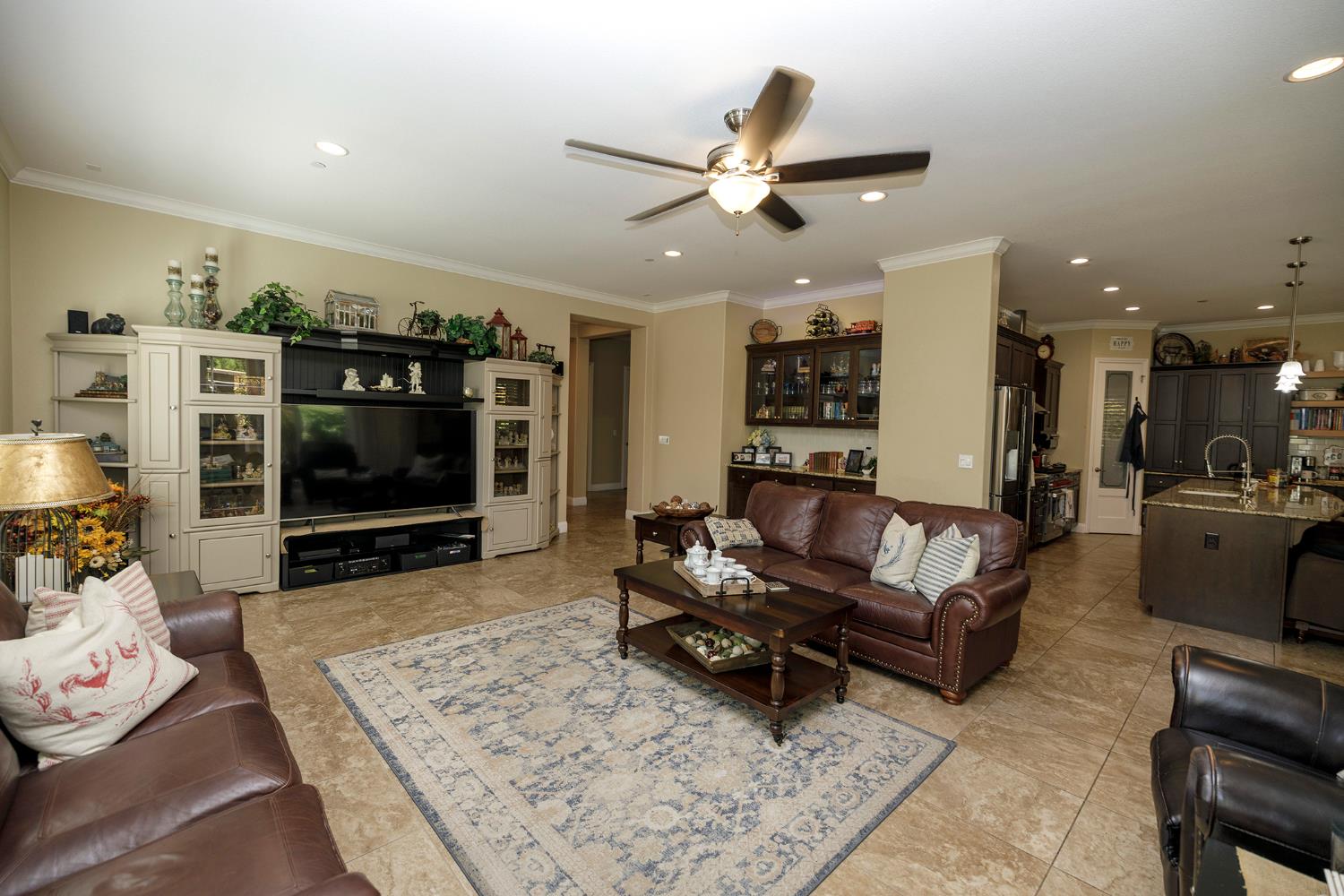 391 Via Attivo, Oakdale, CA 95361