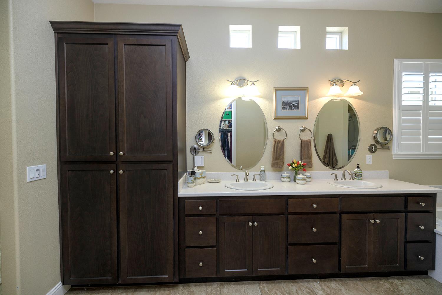 391 Via Attivo, Oakdale, CA 95361