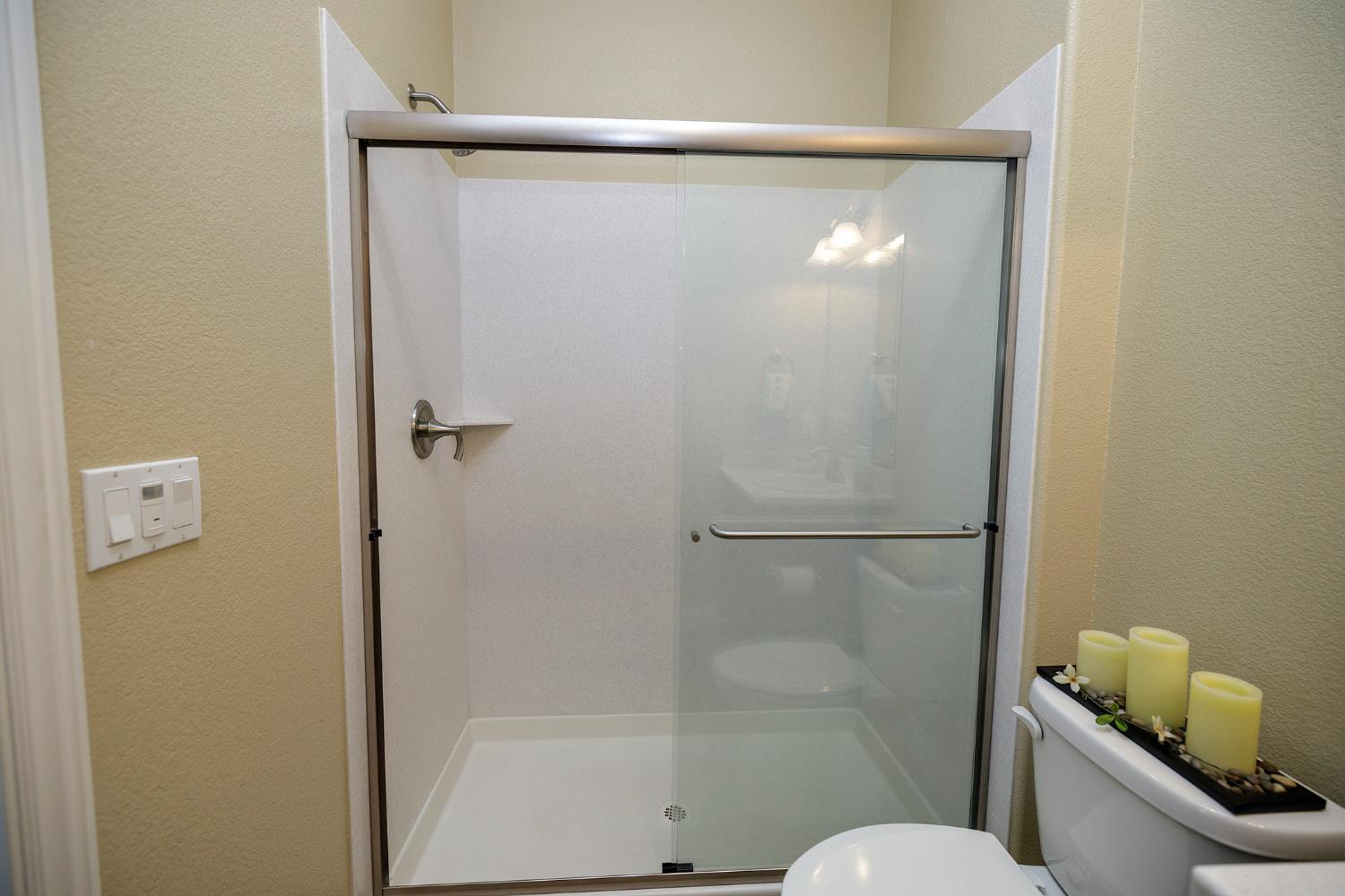 391 Via Attivo, Oakdale, CA 95361