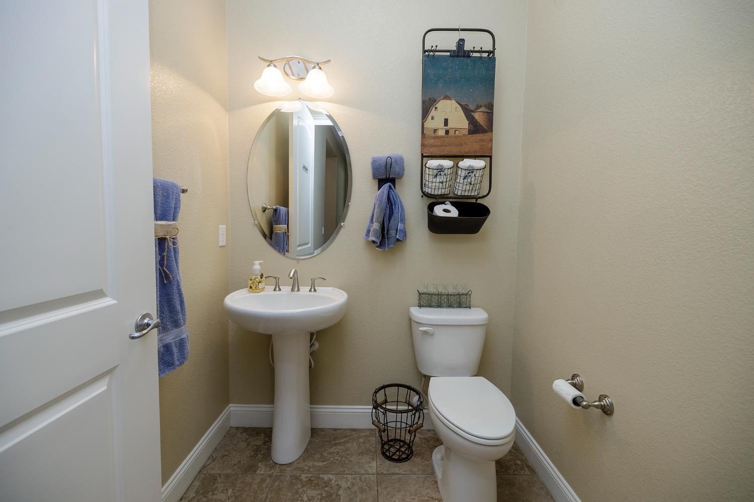 391 Via Attivo, Oakdale, CA 95361