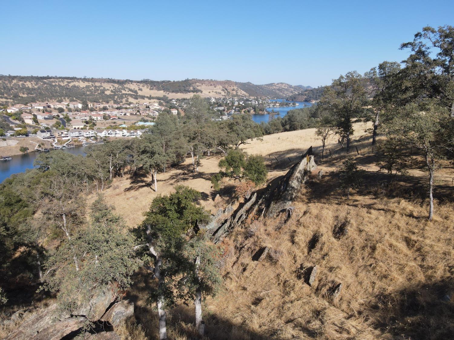 5077 Pueblo Trail, Copperopolis, CA 95228