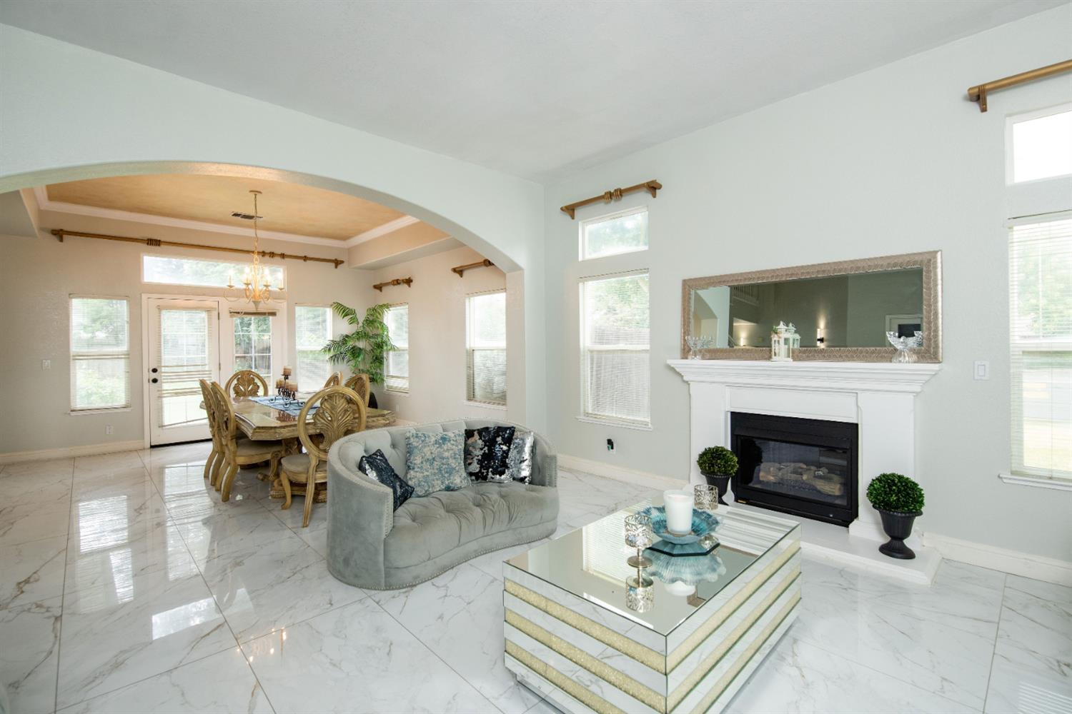 3200 Brookstone Dr, Turlock, CA 95382