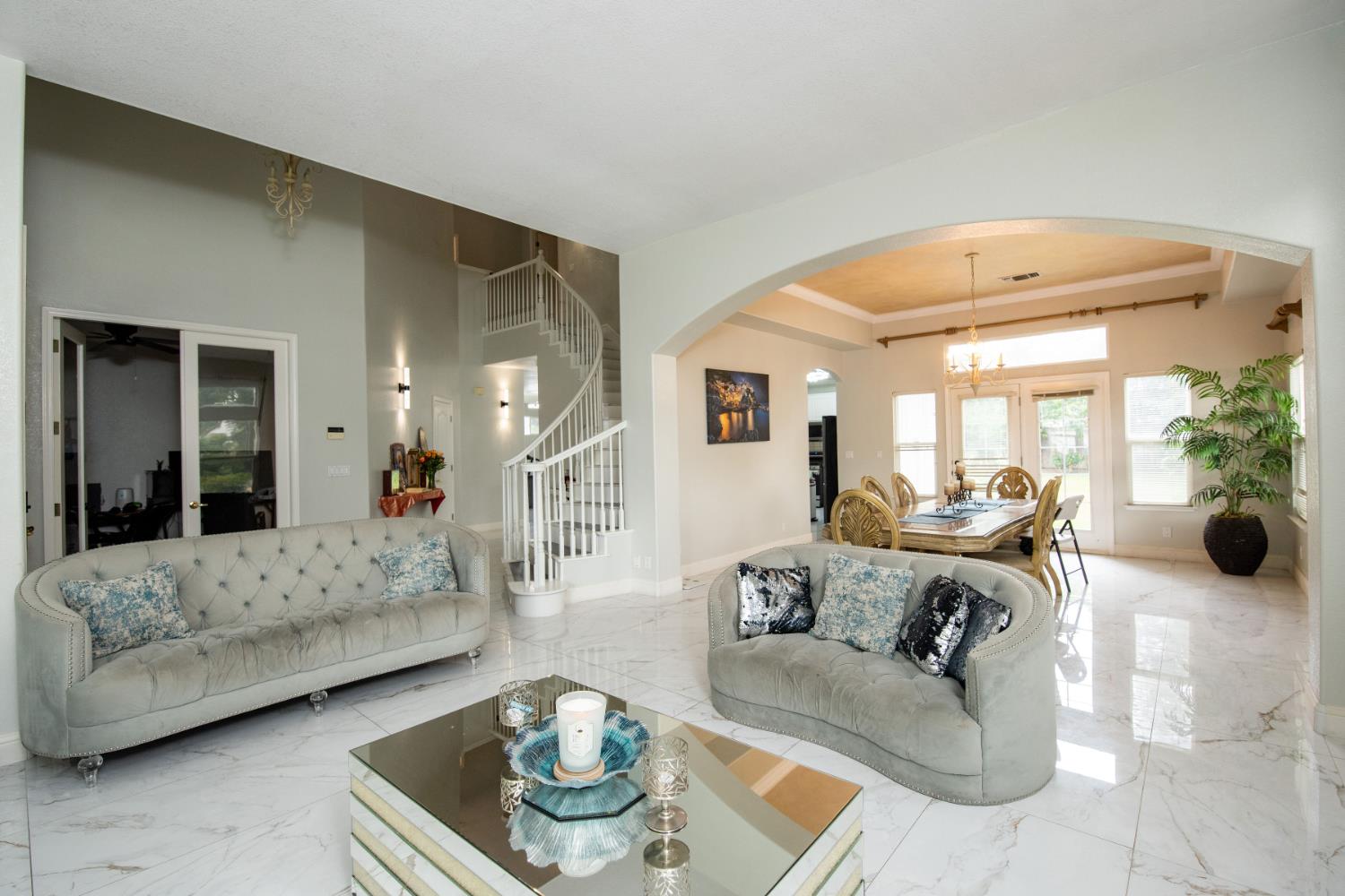 3200 Brookstone Dr, Turlock, CA 95382
