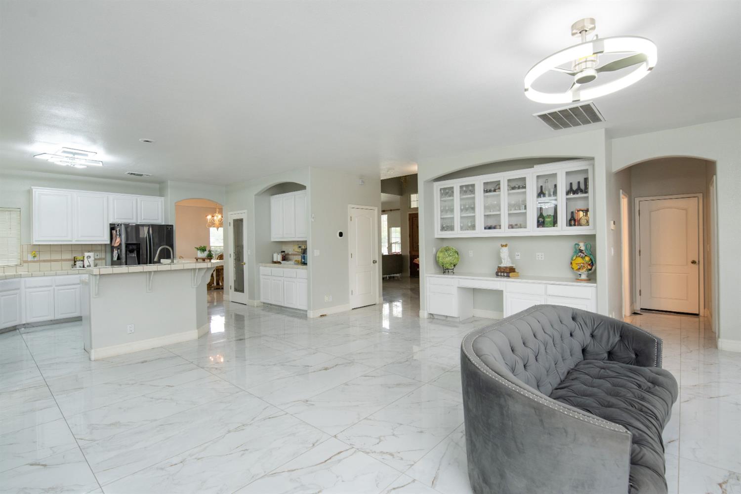 3200 Brookstone Dr, Turlock, CA 95382