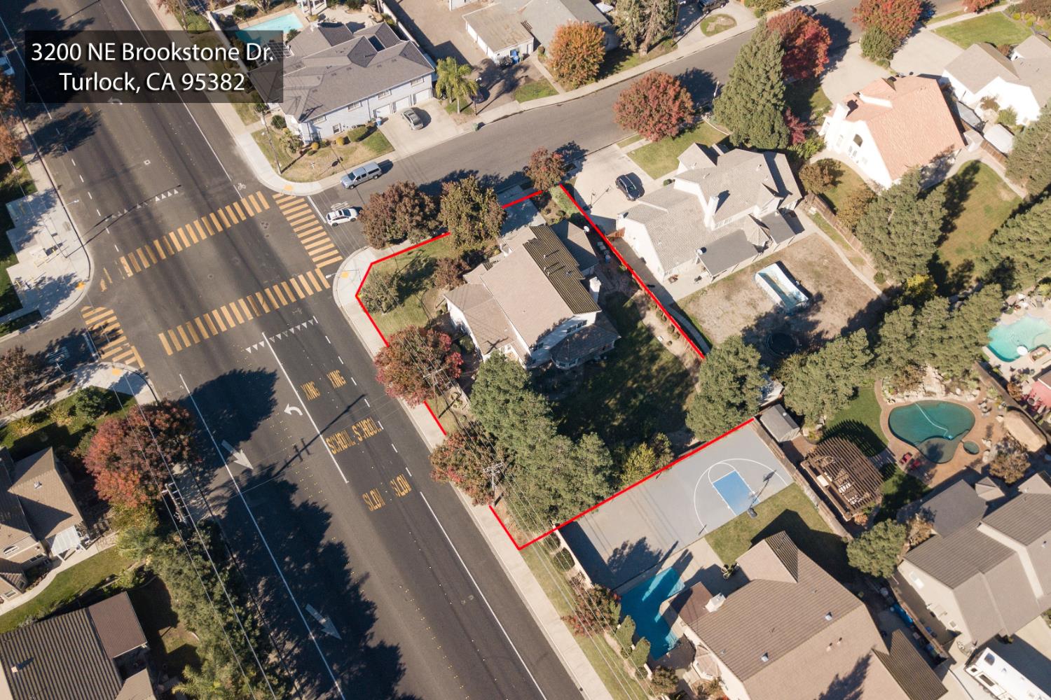 3200 Brookstone Dr, Turlock, CA 95382
