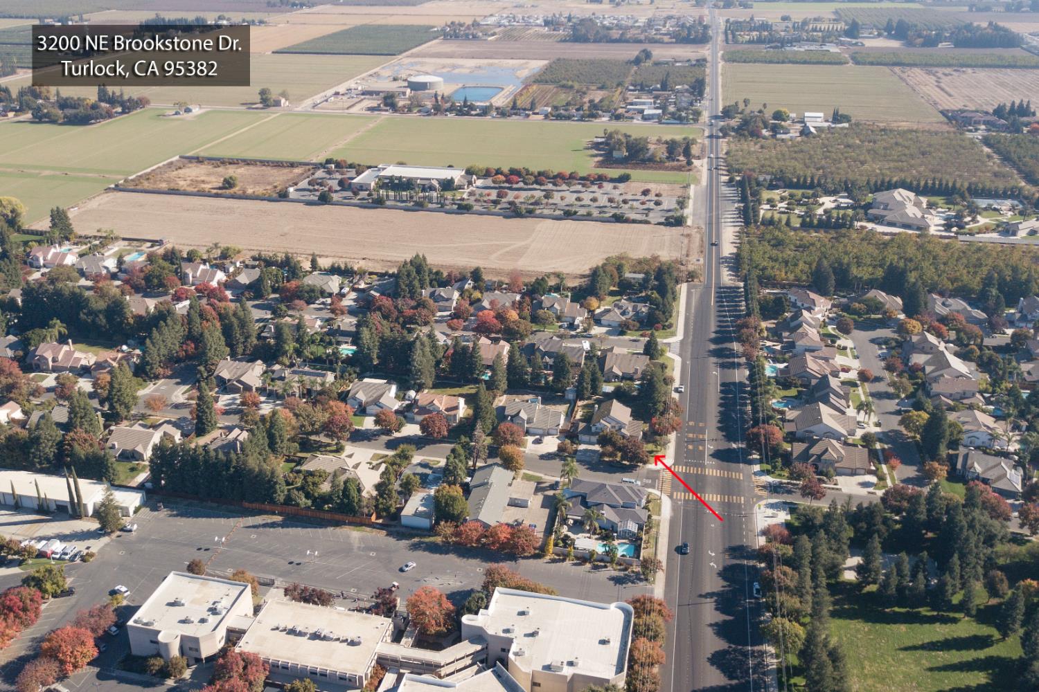 3200 Brookstone Dr, Turlock, CA 95382