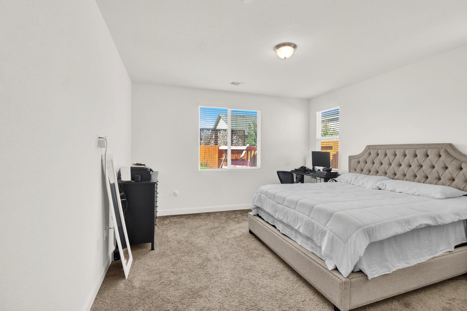 2233 Toby Ct, Modesto, CA 95355
