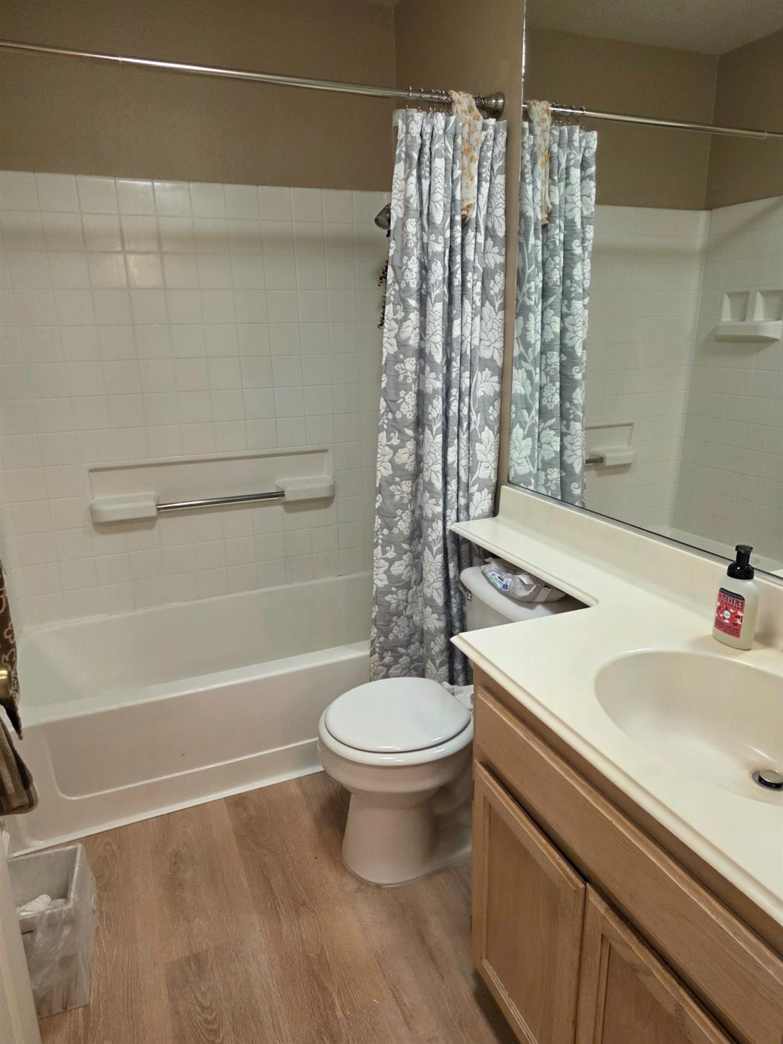 3420 Friar Tuck Way, Modesto, CA 95355