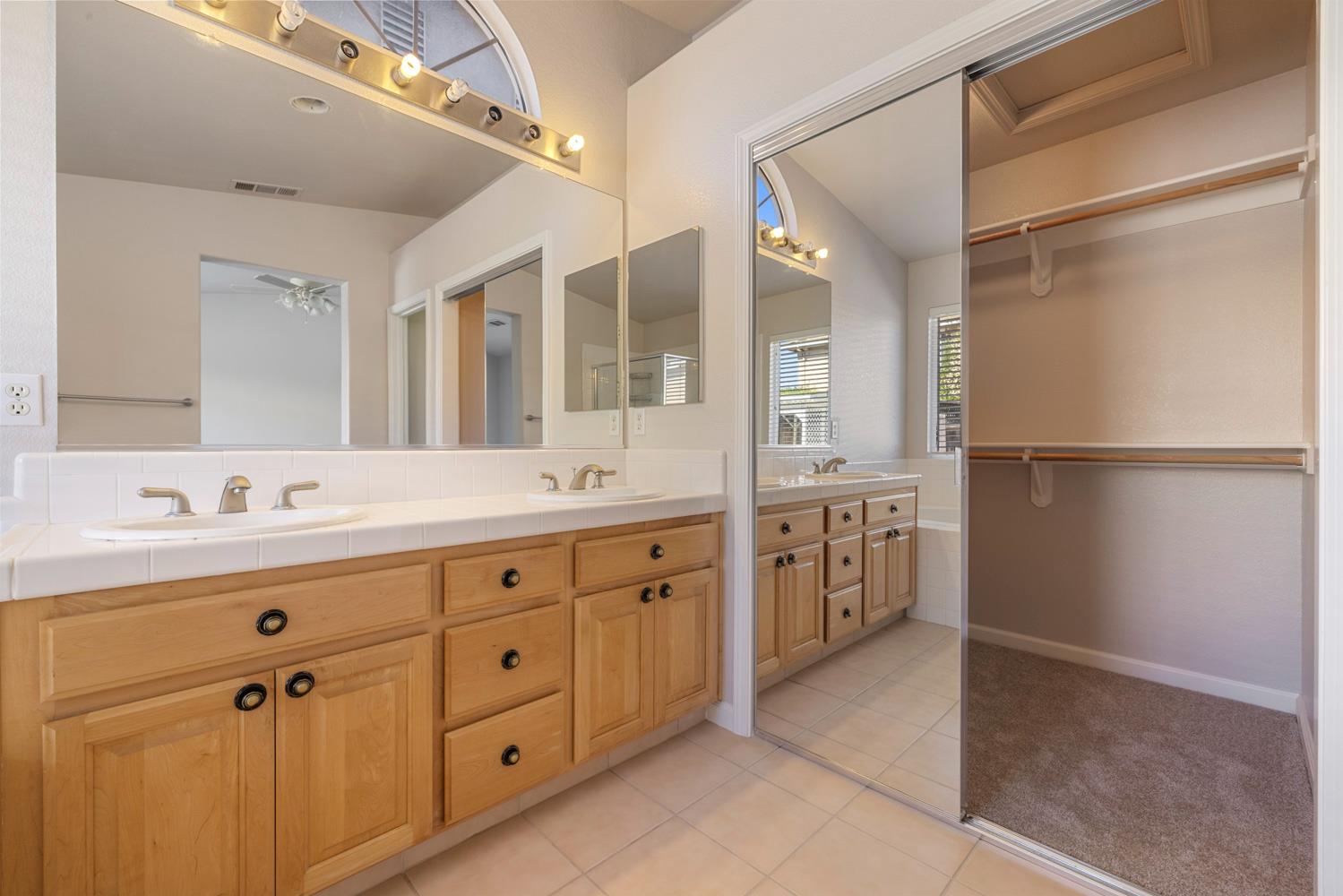 4001 Wheeler Peak Way, Modesto, CA 95356