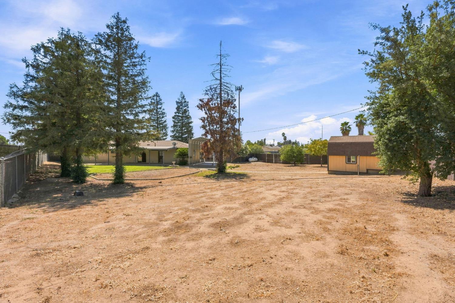 18518 Hanover Dr, Madera, CA 93638