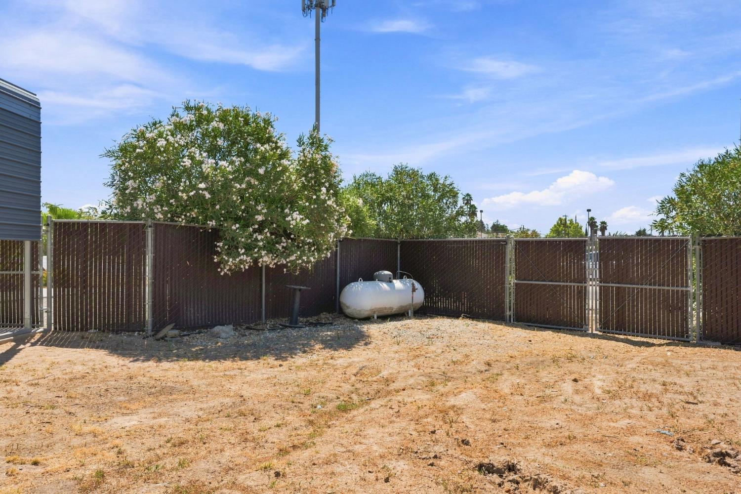 18518 Hanover Dr, Madera, CA 93638