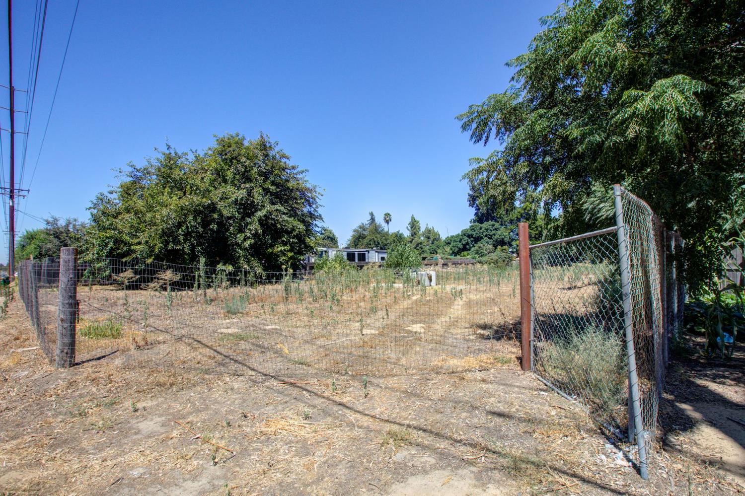 16528 August Ave, Delhi, CA 95315