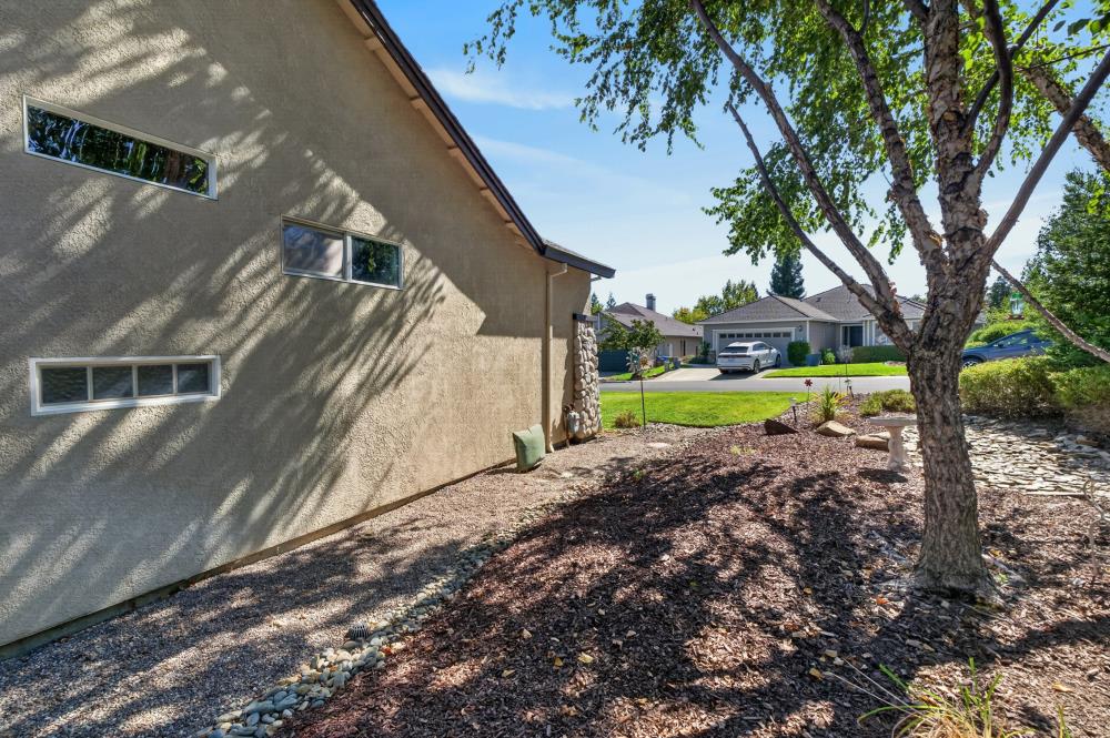 460 Mitchell Lake Ct, Copperopolis, CA 95228