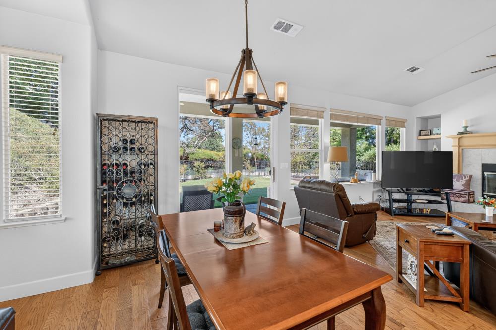 460 Mitchell Lake Ct, Copperopolis, CA 95228