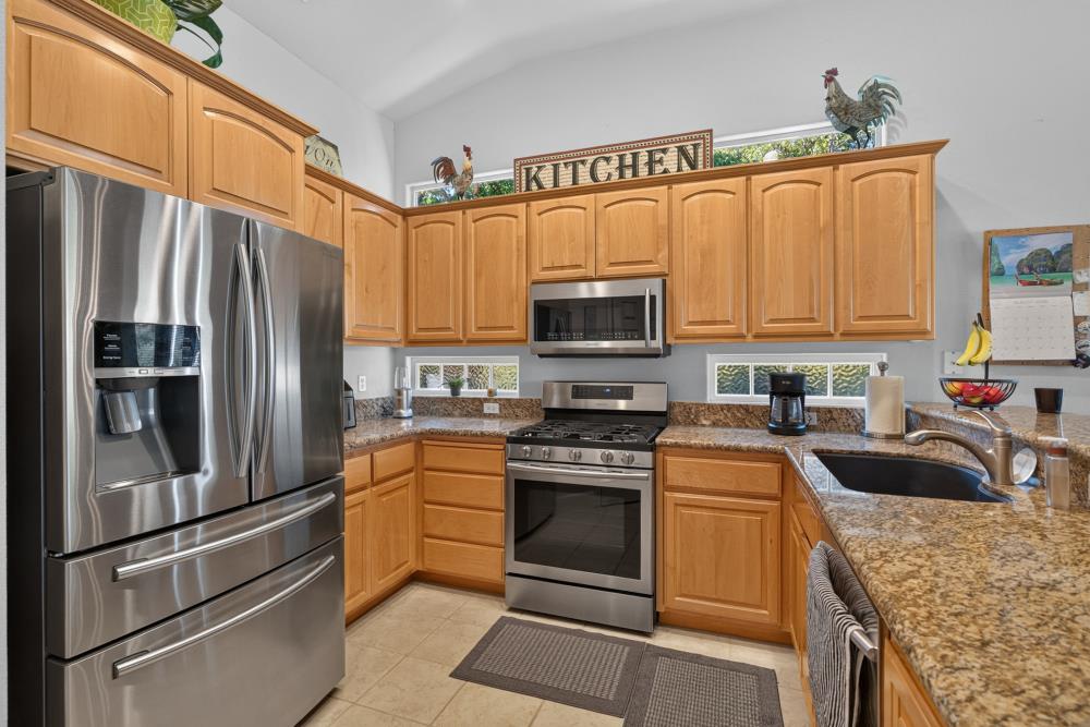 460 Mitchell Lake Ct, Copperopolis, CA 95228