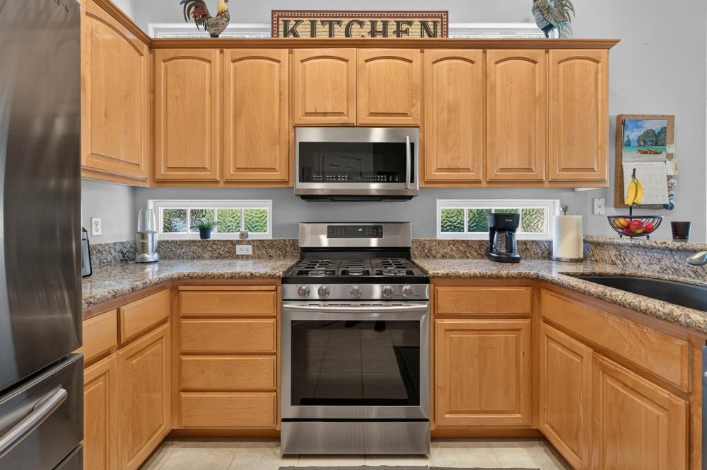 460 Mitchell Lake Ct, Copperopolis, CA 95228