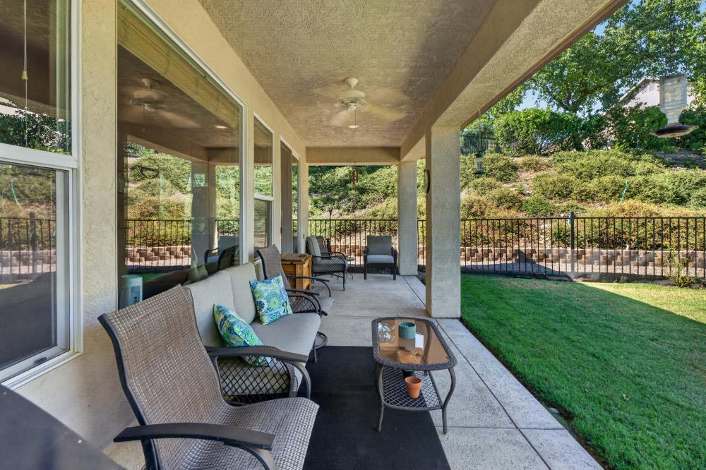 460 Mitchell Lake Ct, Copperopolis, CA 95228