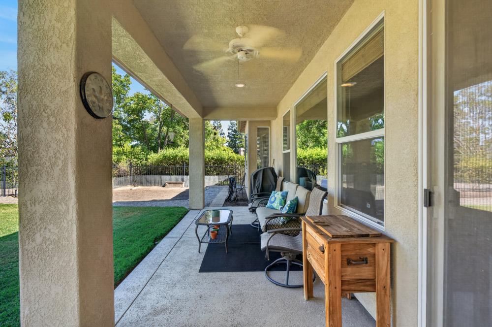 460 Mitchell Lake Ct, Copperopolis, CA 95228