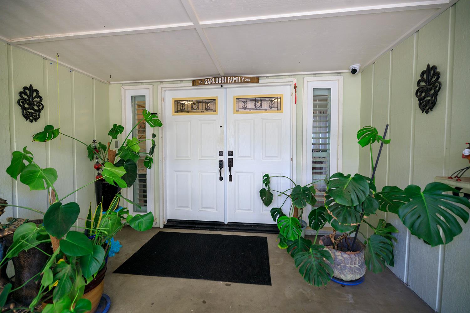 404 W Rumble Rd, Modesto, CA 95350
