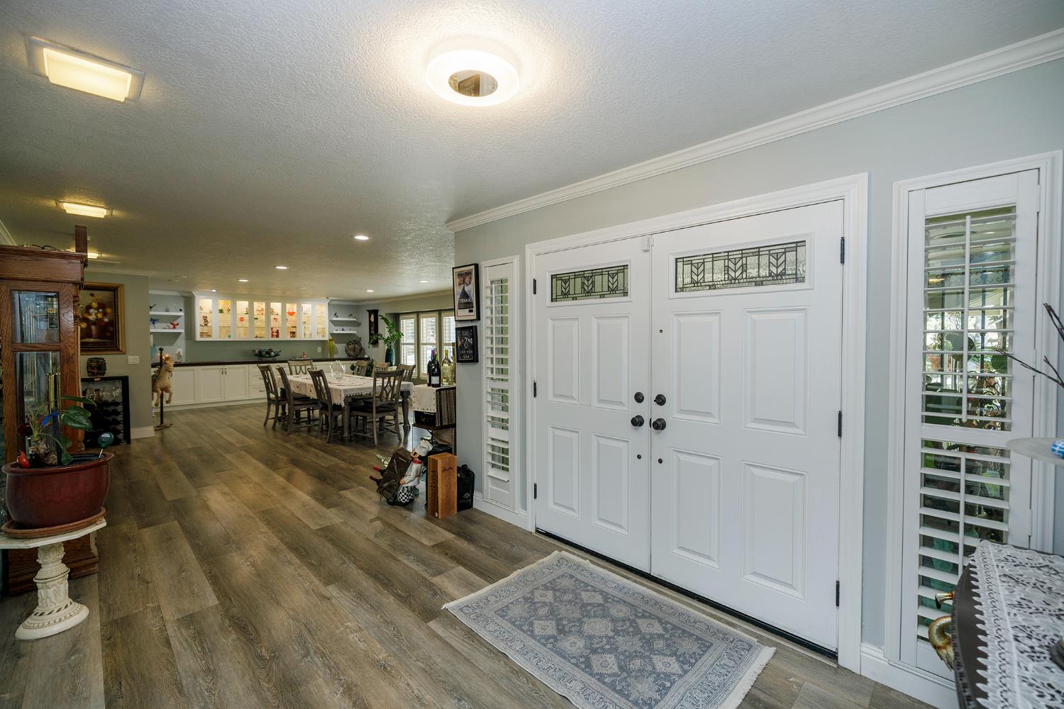 404 W Rumble Rd, Modesto, CA 95350