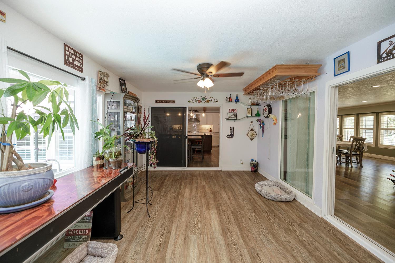 404 W Rumble Rd, Modesto, CA 95350