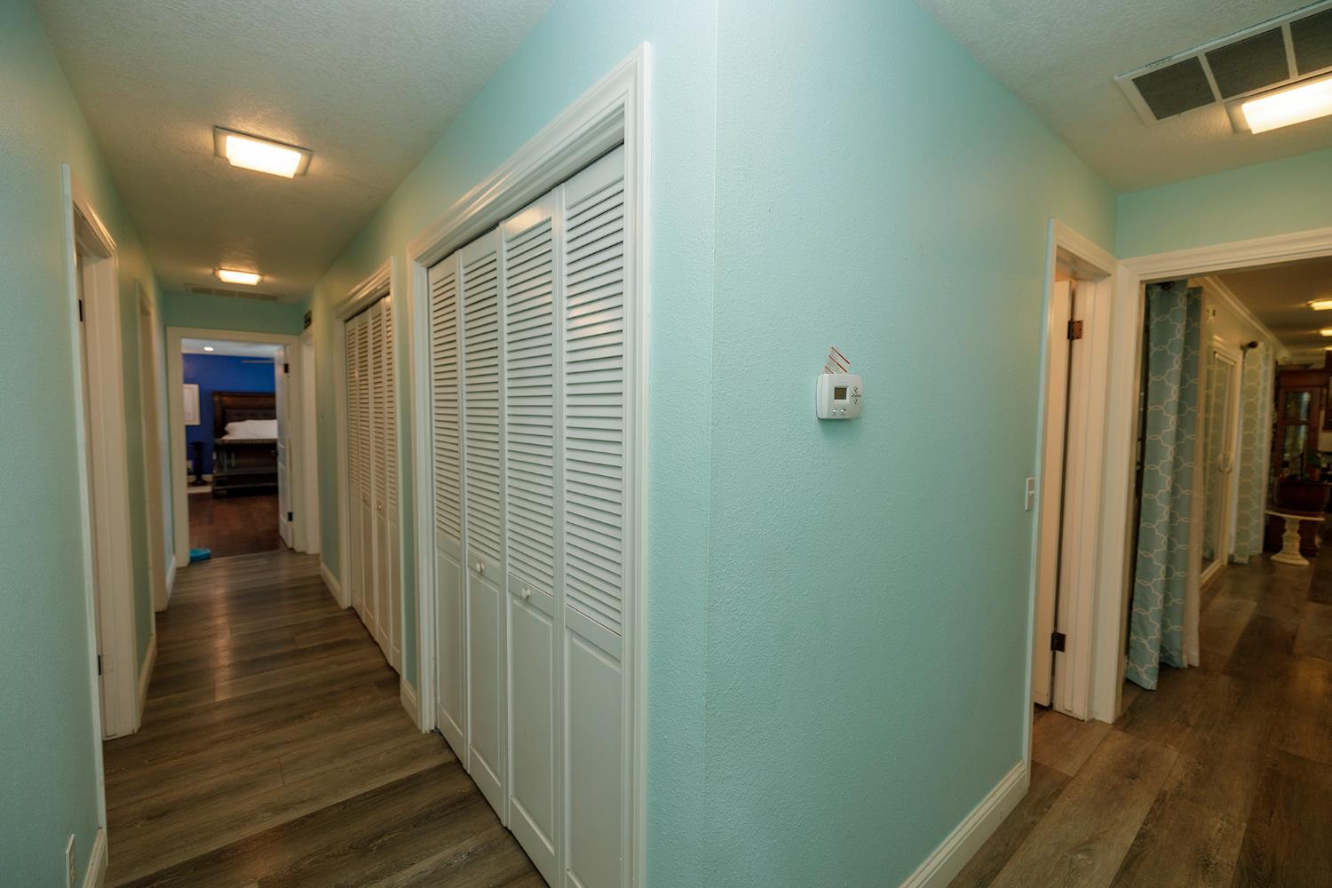 404 W Rumble Rd, Modesto, CA 95350