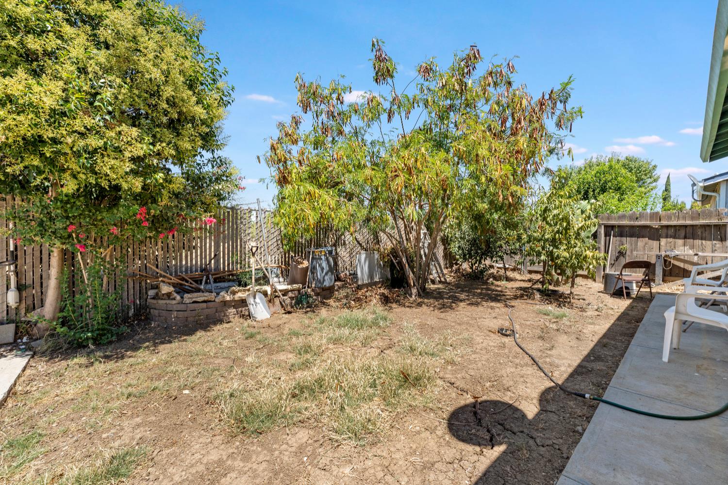 216 Barros St, Patterson, CA 95363