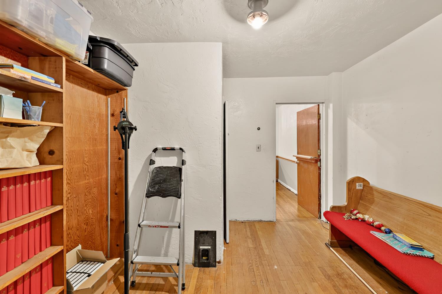 Open Photo
