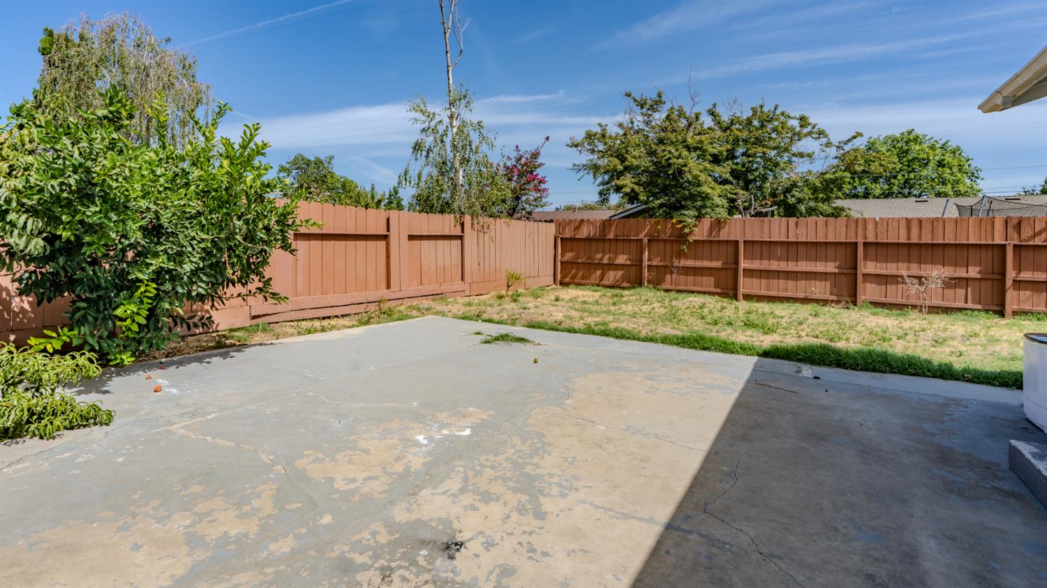 1601 Carnation Ct, Modesto, CA 95355