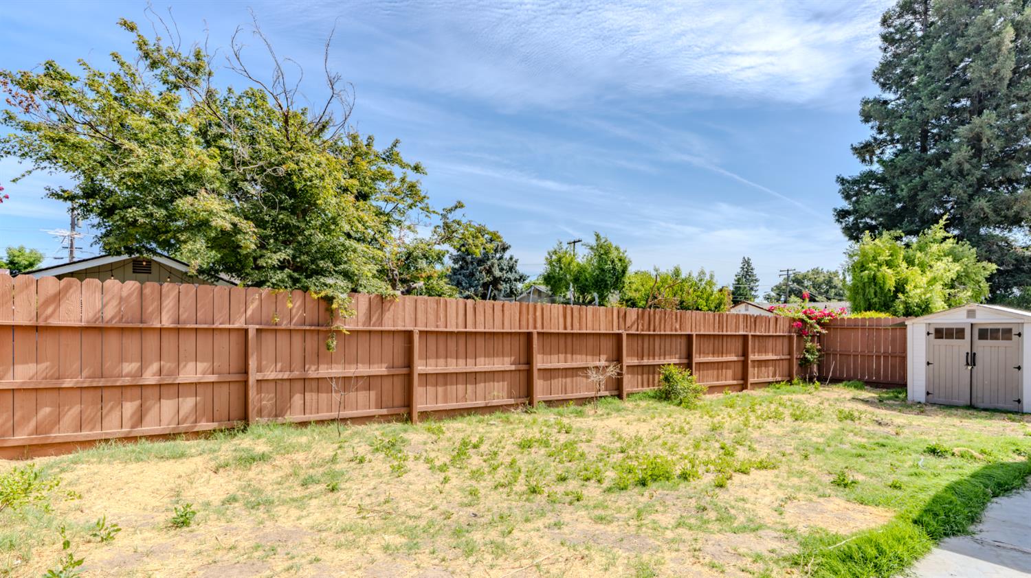 1601 Carnation Ct, Modesto, CA 95355