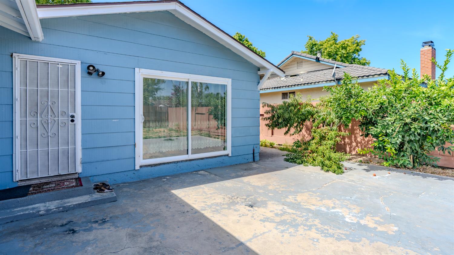 1601 Carnation Ct, Modesto, CA 95355