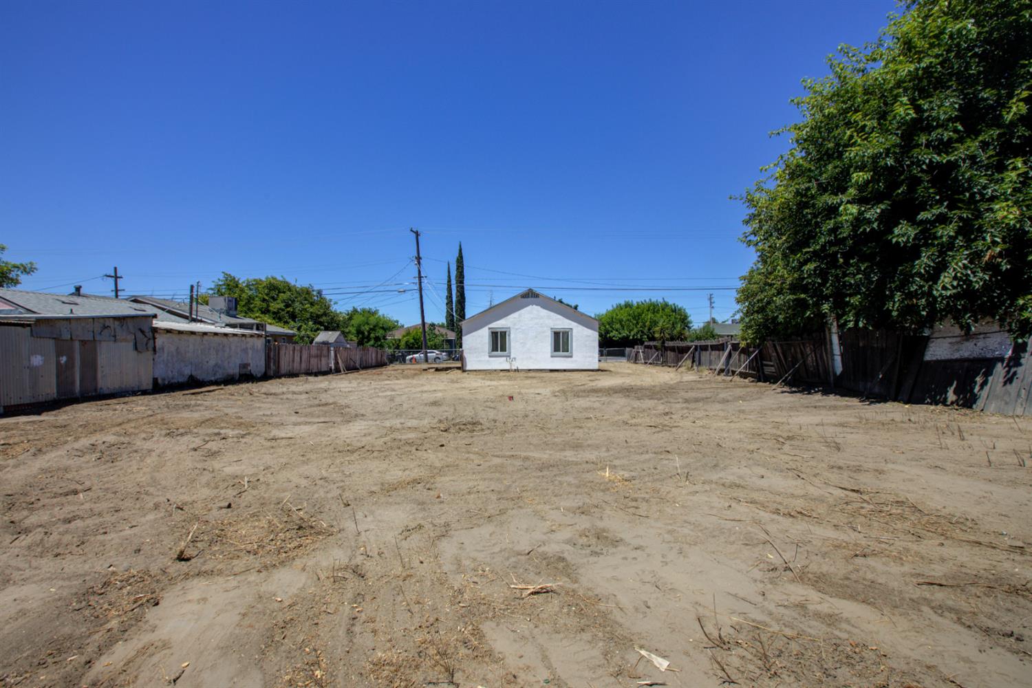 1720 Vernon Ave, Modesto, CA 95351