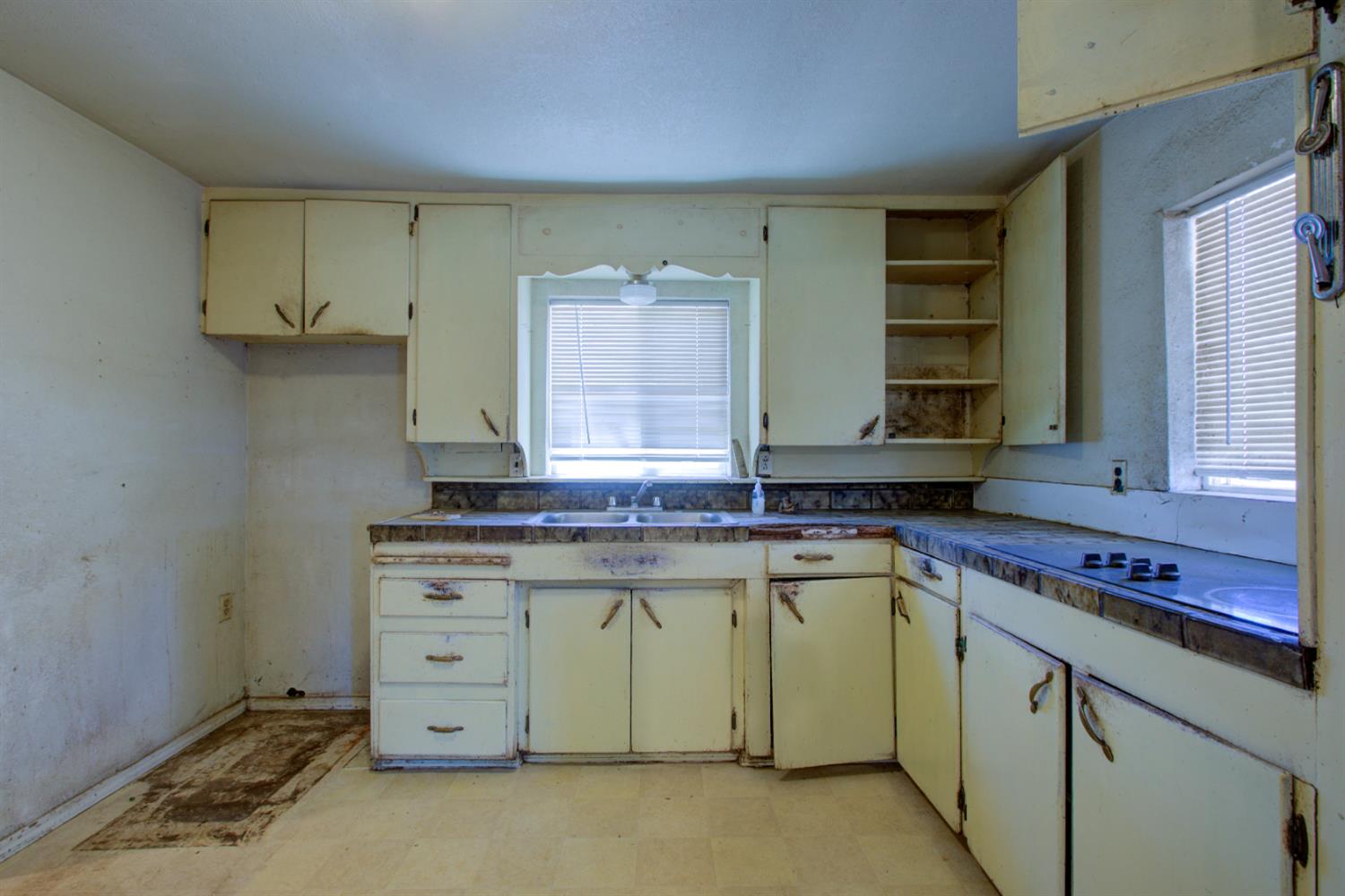 1720 Vernon Ave, Modesto, CA 95351