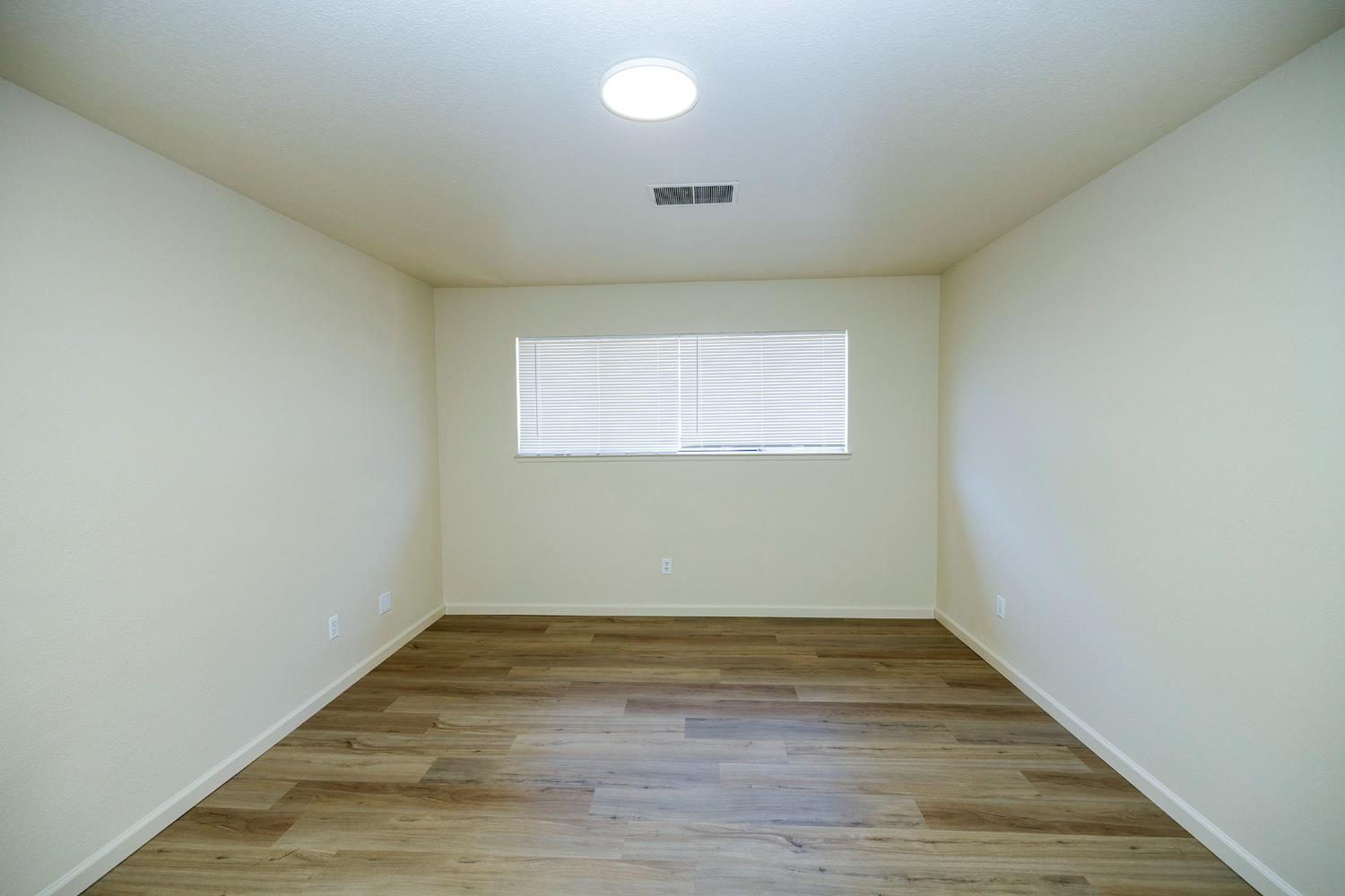 605 607 Fort Sumpter Dr, Modesto, CA 95354