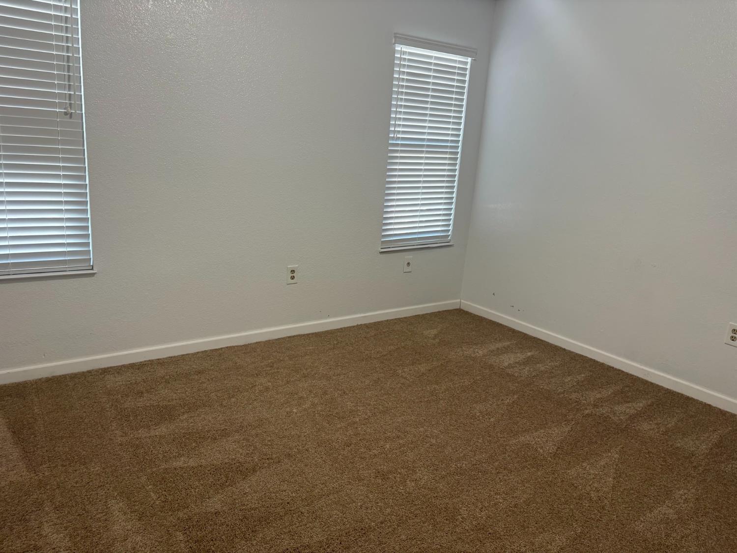 1272 Eastridge Pl, Manteca, CA 95336