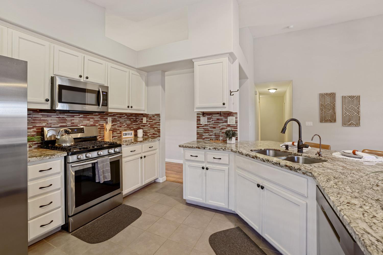 151 Bernt Ave, Manteca, CA 95336