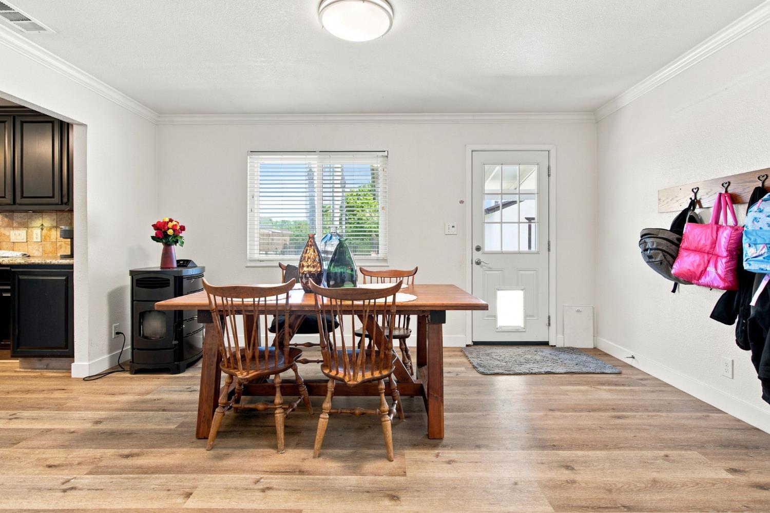 11063 Southland Rd, Manteca, CA 95336