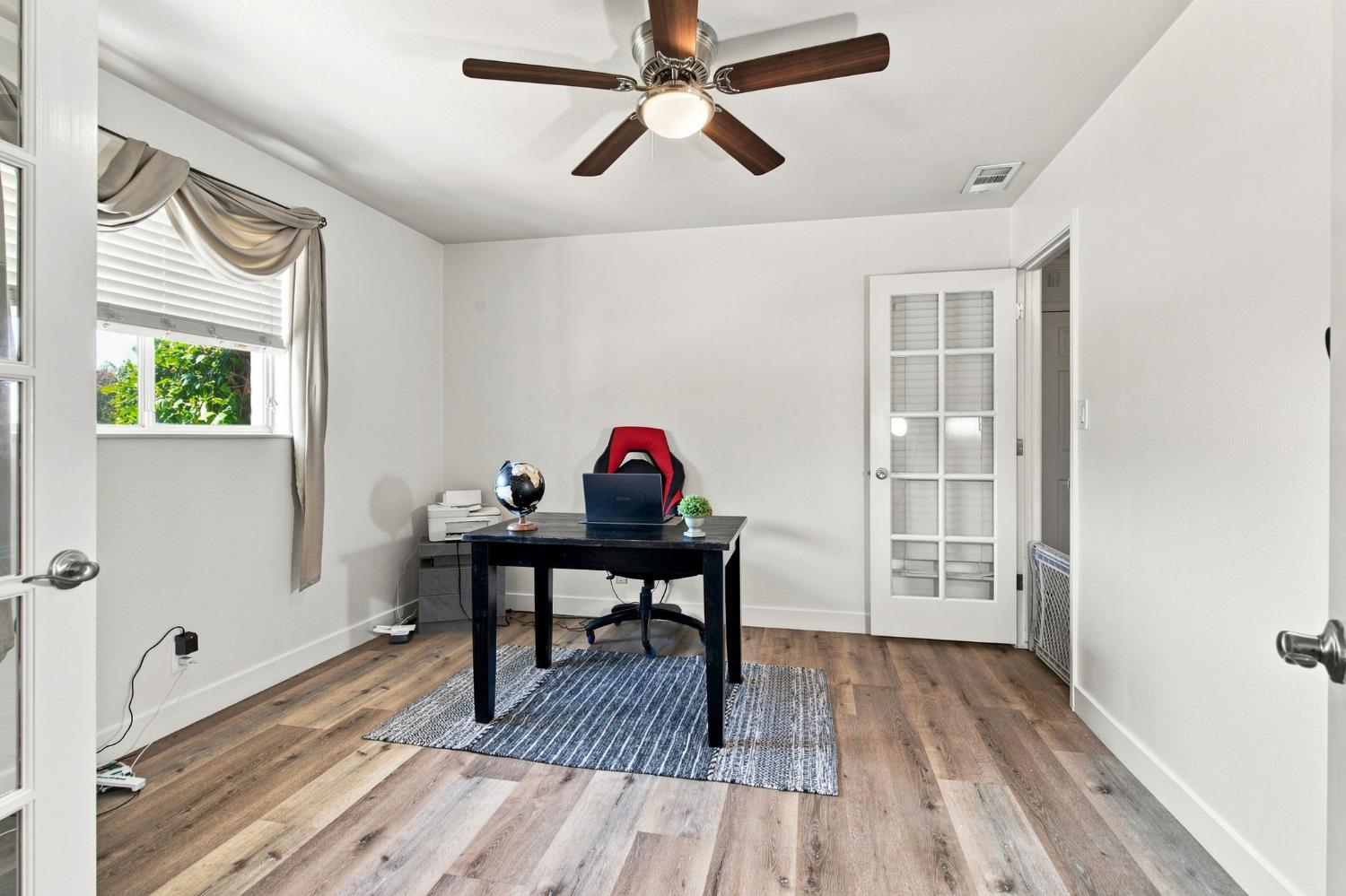 11063 Southland Rd, Manteca, CA 95336