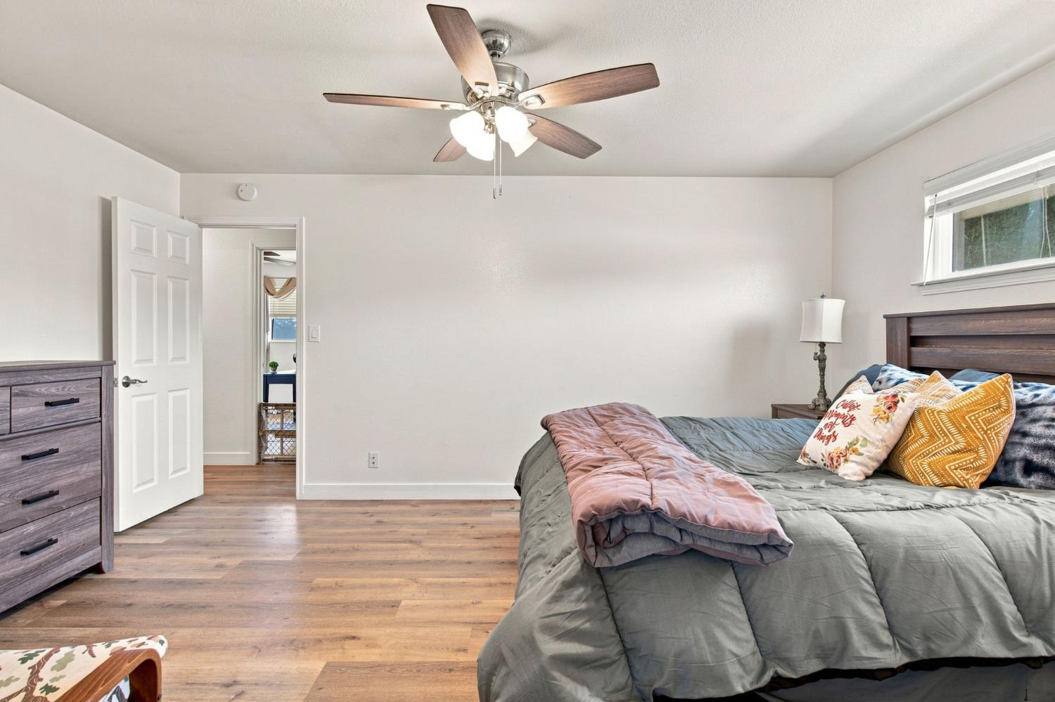11063 Southland Rd, Manteca, CA 95336