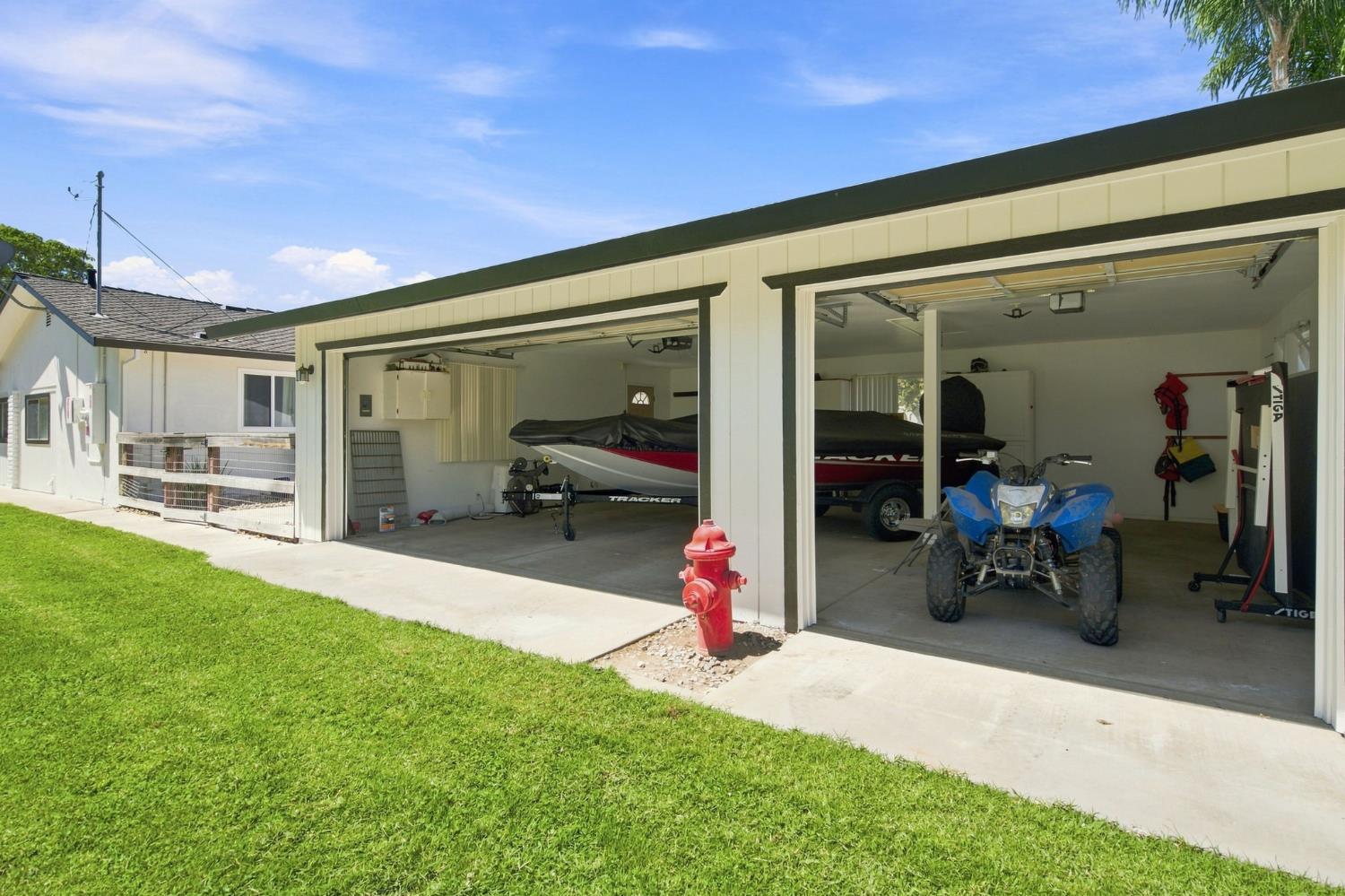 11063 Southland Rd, Manteca, CA 95336