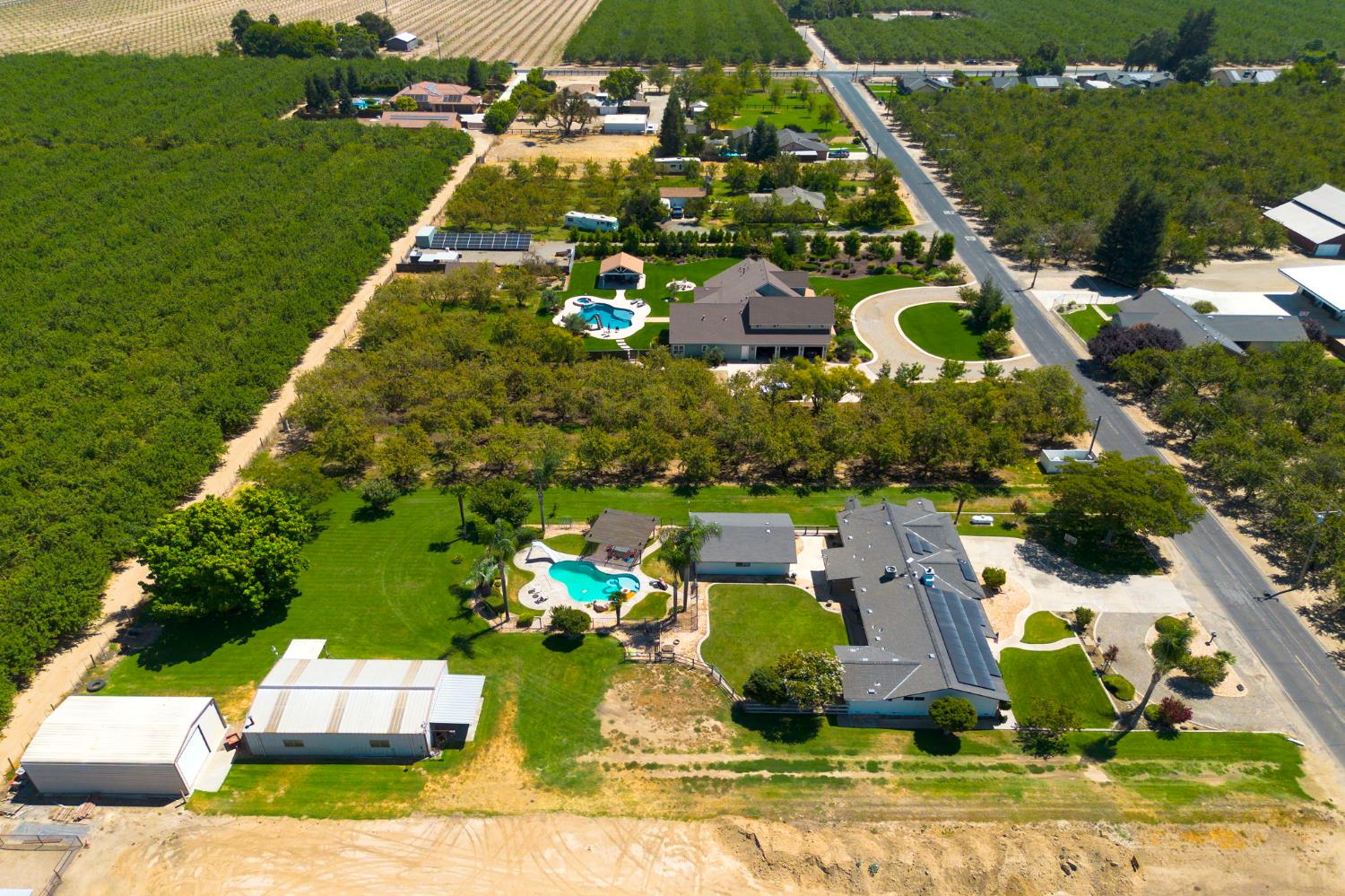 11063 Southland Rd, Manteca, CA 95336