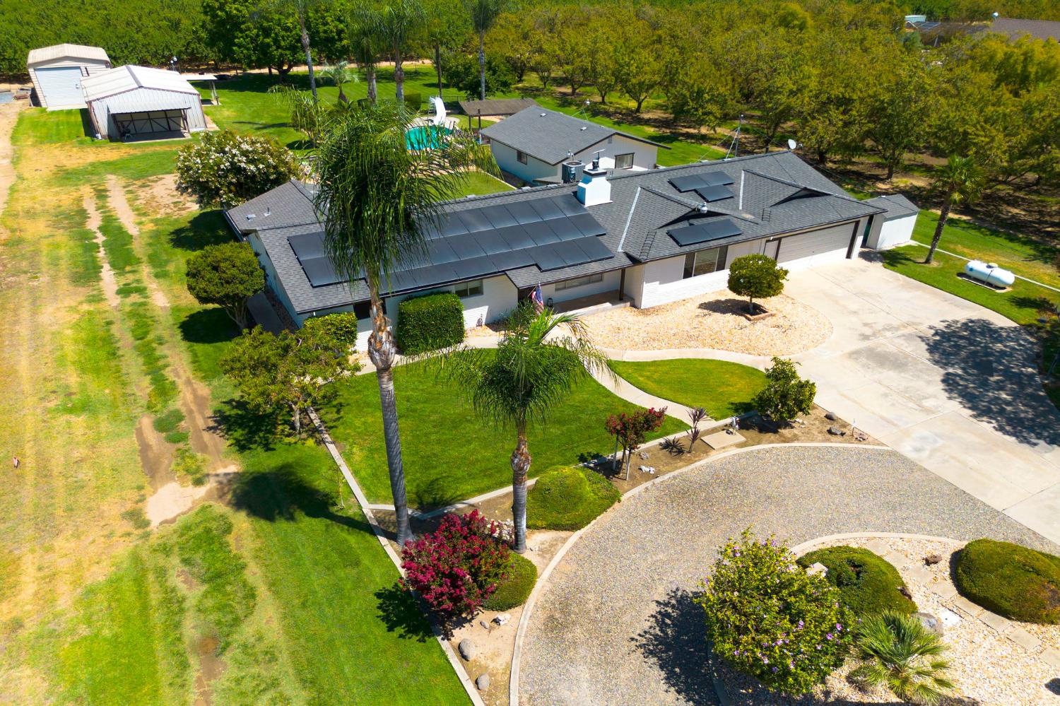 11063 Southland Rd, Manteca, CA 95336