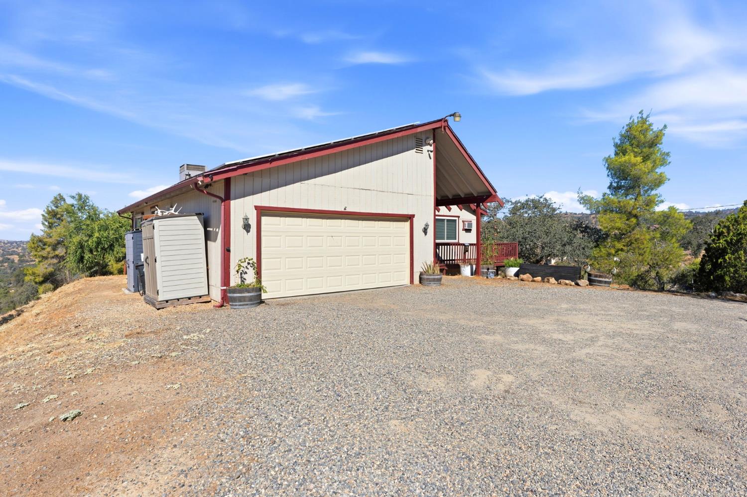 39874 Lilley Mountain Dr, Coarsegold, CA 93614