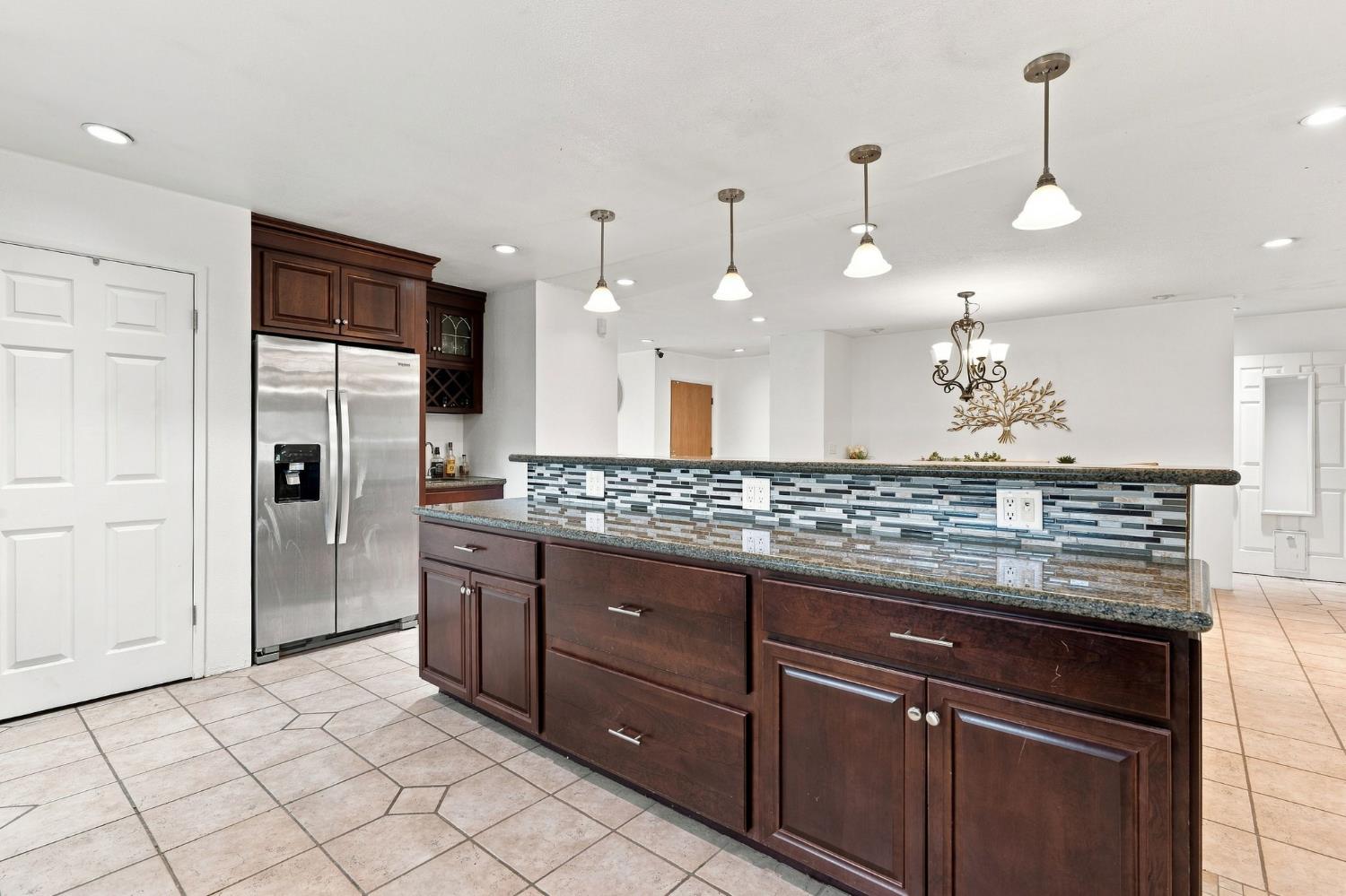39874 Lilley Mountain Dr, Coarsegold, CA 93614